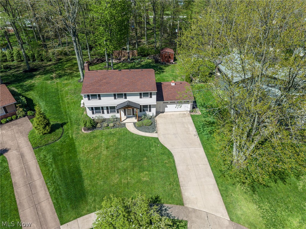 27446 Benwood Circle North Olmsted OH 44070