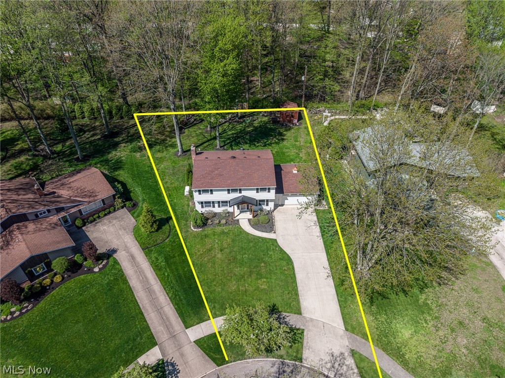 27446 Benwood Circle North Olmsted OH 44070