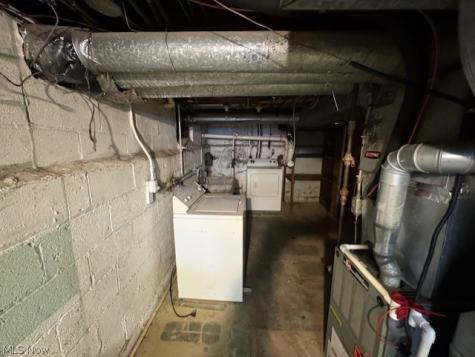 4586 E Berwald Road South Euclid OH 44121