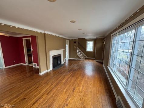 4586 E Berwald Road South Euclid OH 44121