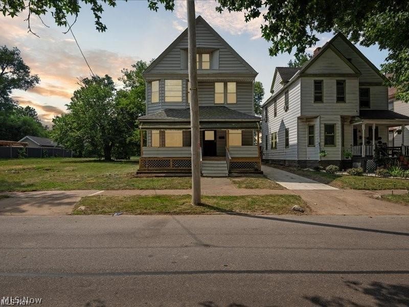 10622 Hathaway Avenue Cleveland OH 44108