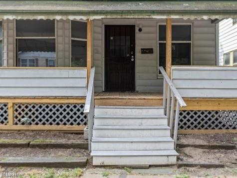 10622 Hathaway Avenue Cleveland OH 44108