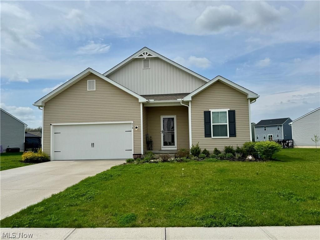 438 River Run Drive Elyria OH 44035