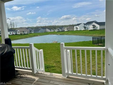 438 River Run Drive Elyria OH 44035