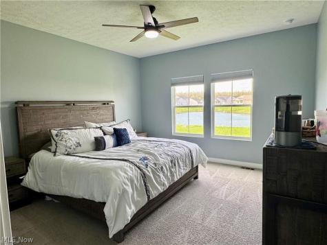 438 River Run Drive Elyria OH 44035