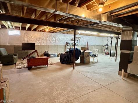 438 River Run Drive Elyria OH 44035