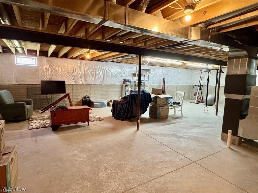 438 River Run Drive Elyria OH 44035