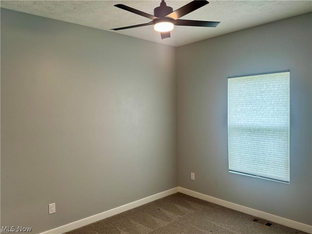 438 River Run Drive Elyria OH 44035