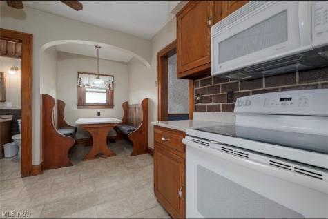 339 Korman Avenue NE Massillon OH 44646