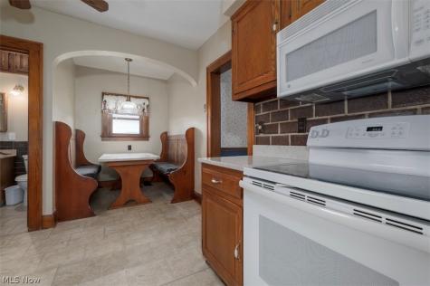 339 Korman Avenue NE Massillon OH 44646