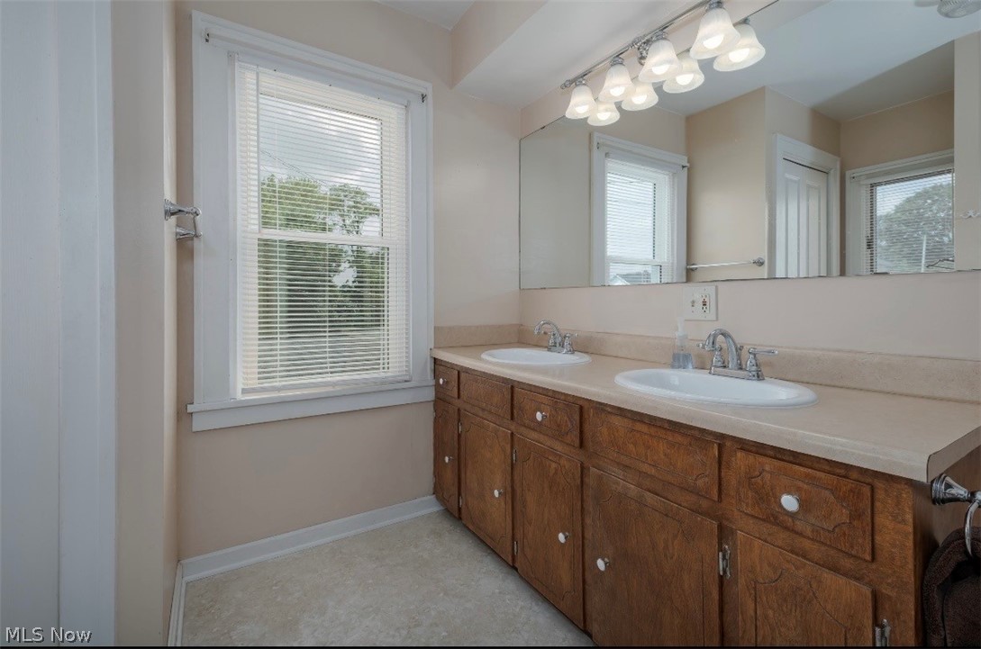 339 Korman Avenue NE Massillon OH 44646