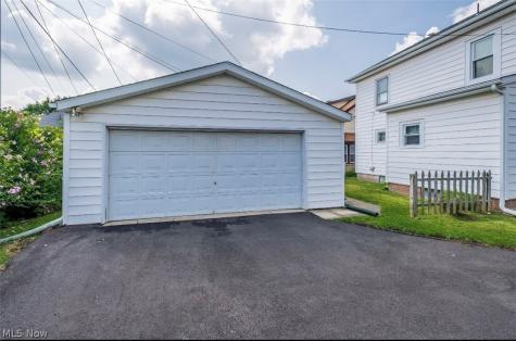 339 Korman Avenue NE Massillon OH 44646