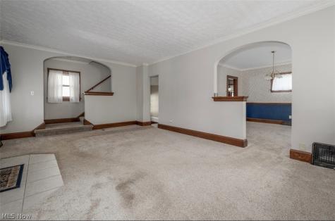 339 Korman Avenue NE Massillon OH 44646