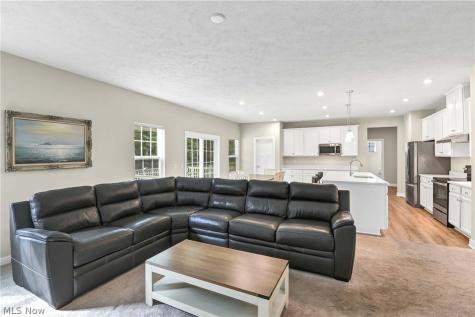 35405 Crystal Creek Court Grafton OH 44044
