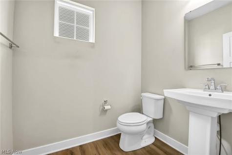 35405 Crystal Creek Court Grafton OH 44044
