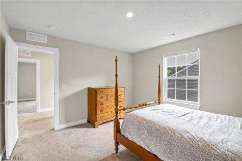 35405 Crystal Creek Court Grafton OH 44044
