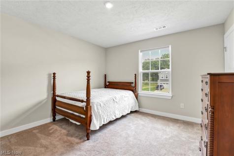 35405 Crystal Creek Court Grafton OH 44044