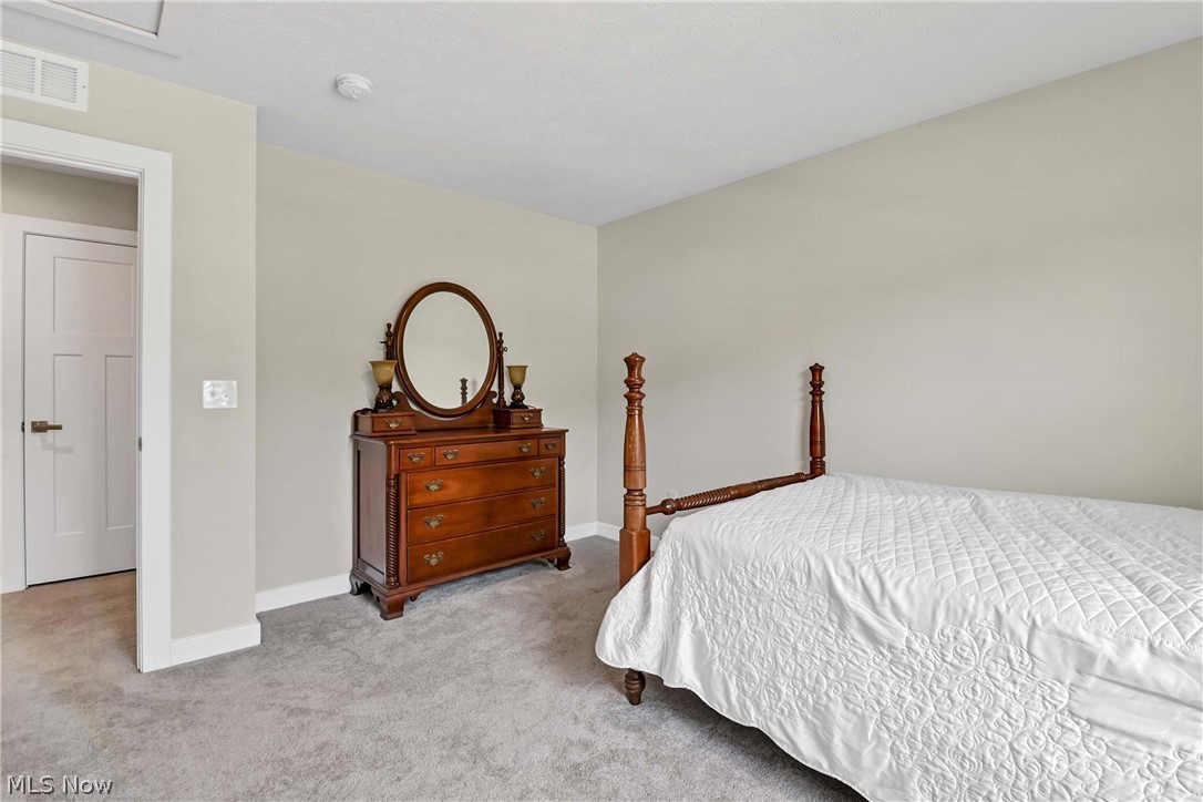 35405 Crystal Creek Court Grafton OH 44044