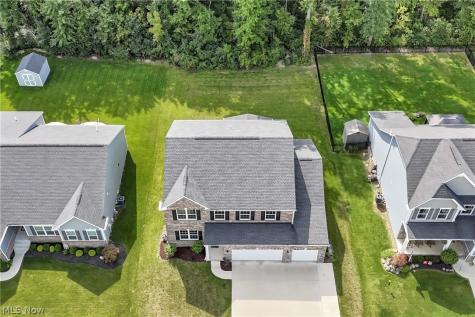 35405 Crystal Creek Court Grafton OH 44044