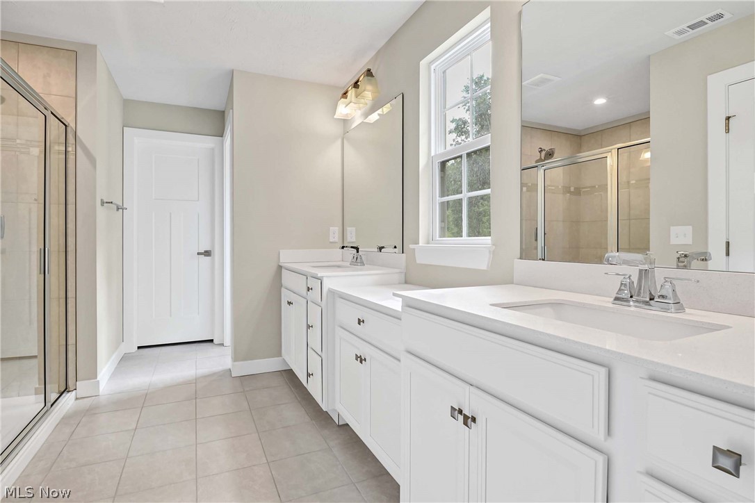 35405 Crystal Creek Court Grafton OH 44044