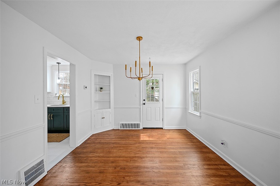 1143 Brentwood Road Cleveland Heights OH 44121