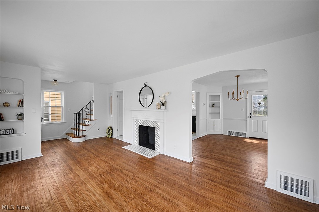 1143 Brentwood Road Cleveland Heights OH 44121