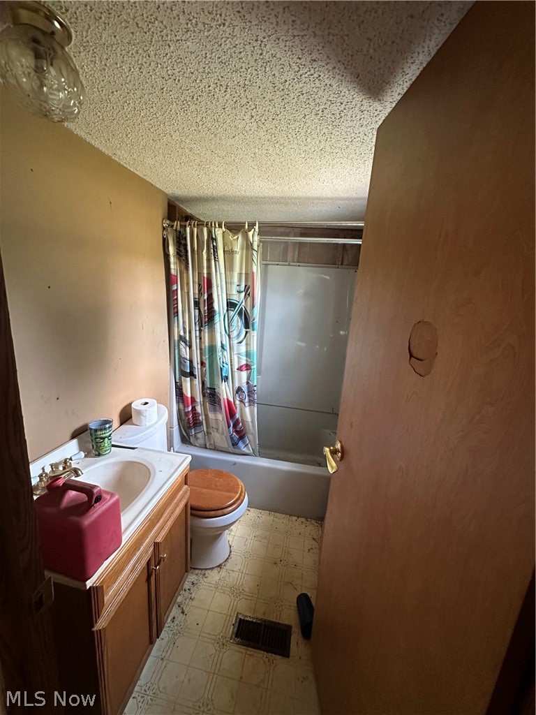 10056 Lawndell Road SW Navarre OH 44662