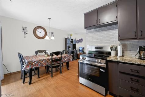 1761 Woodcrest Drive Wooster OH 44691