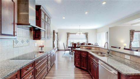 3952 Heron Creek Drive Rootstown OH 44272