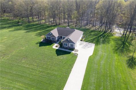 3952 Heron Creek Drive Rootstown OH 44272