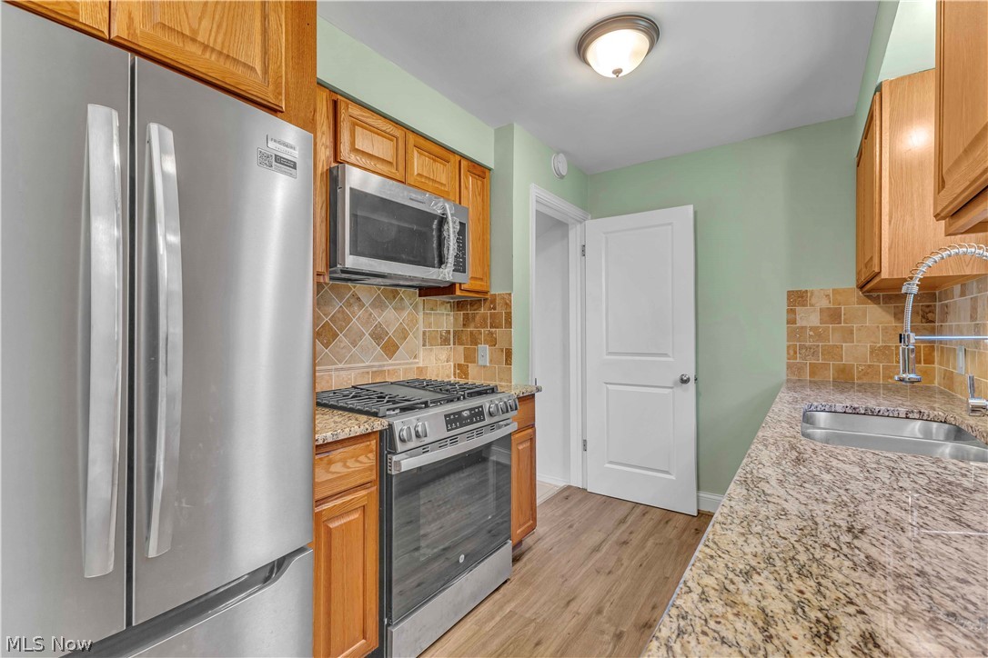 4082 Palm Avenue Lorain OH 44055