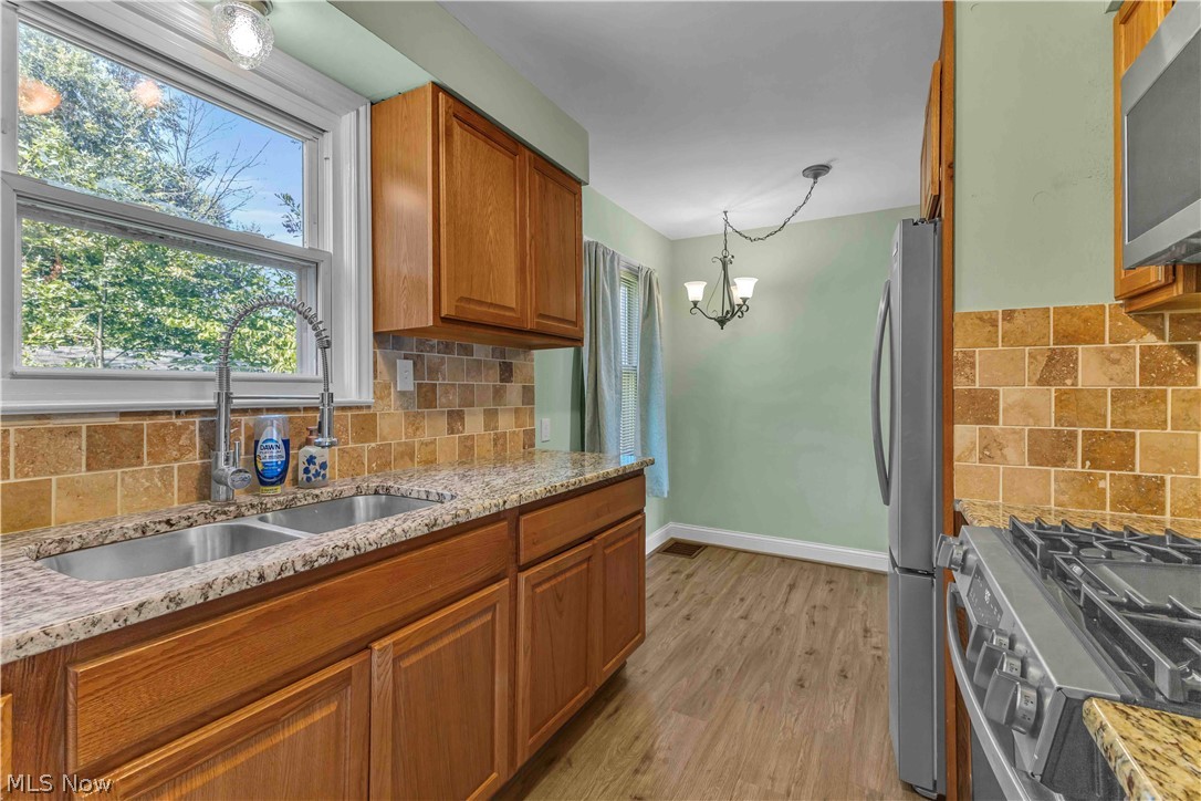 4082 Palm Avenue Lorain OH 44055