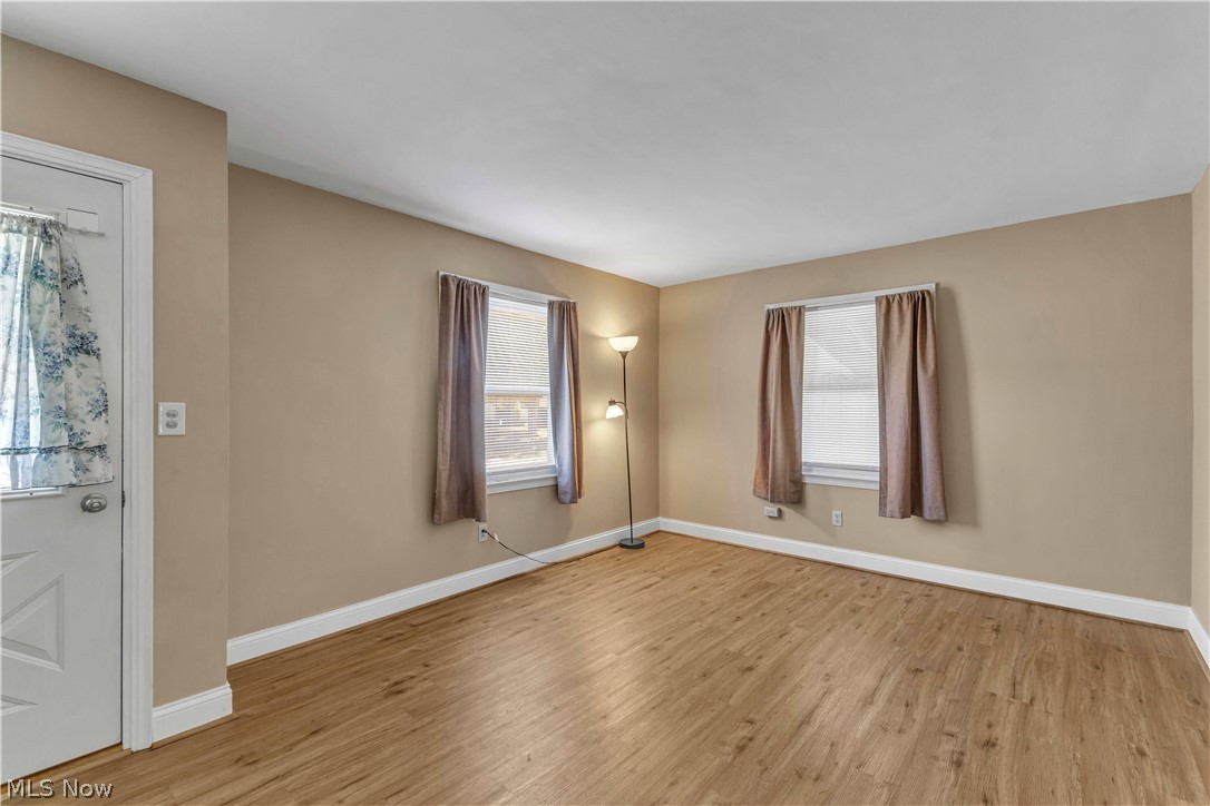 4082 Palm Avenue Lorain OH 44055