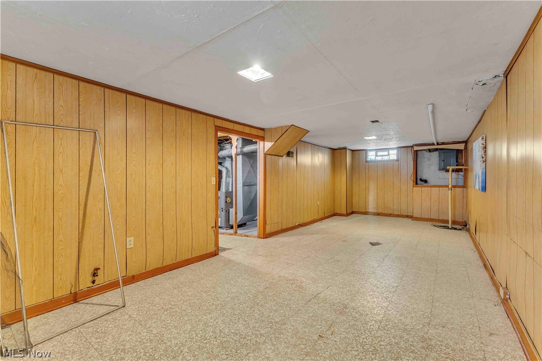 4082 Palm Avenue Lorain OH 44055