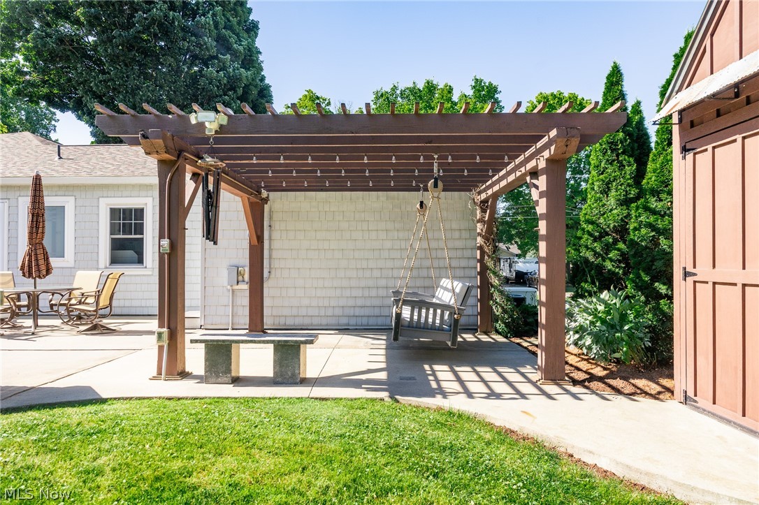13680 Emerson Road Dalton OH 44618