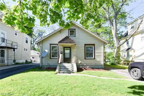 761 E Crosier Street Akron OH 44306