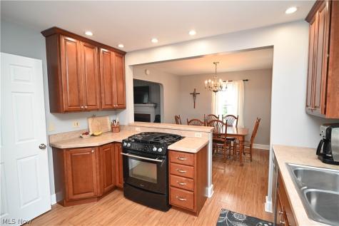 482 Ewing Road Youngstown OH 44512