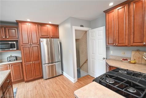 482 Ewing Road Youngstown OH 44512