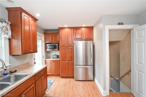 482 Ewing Road Youngstown OH 44512