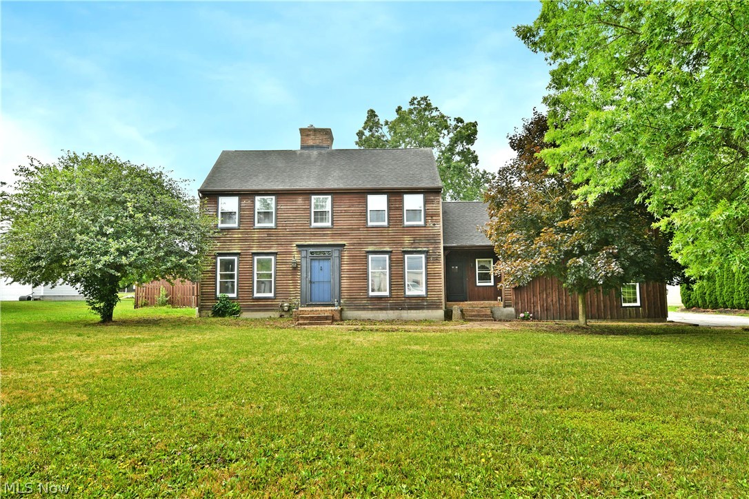 1257 Bristol Champion Townline Road NW Bristolville OH 44402