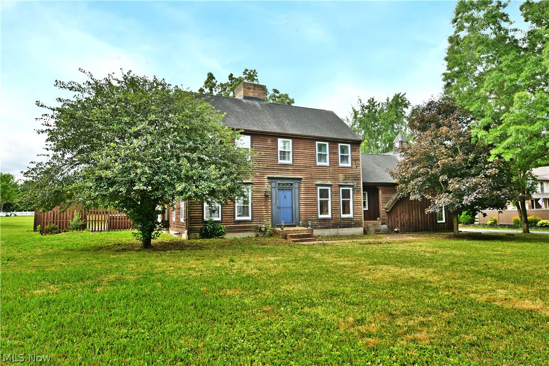 1257 Bristol Champion Townline Road NW Bristolville OH 44402