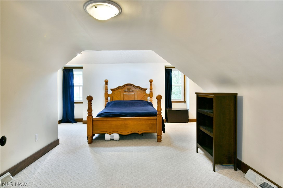 1257 Bristol Champion Townline Road NW Bristolville OH 44402
