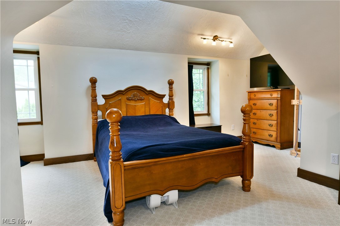 1257 Bristol Champion Townline Road NW Bristolville OH 44402