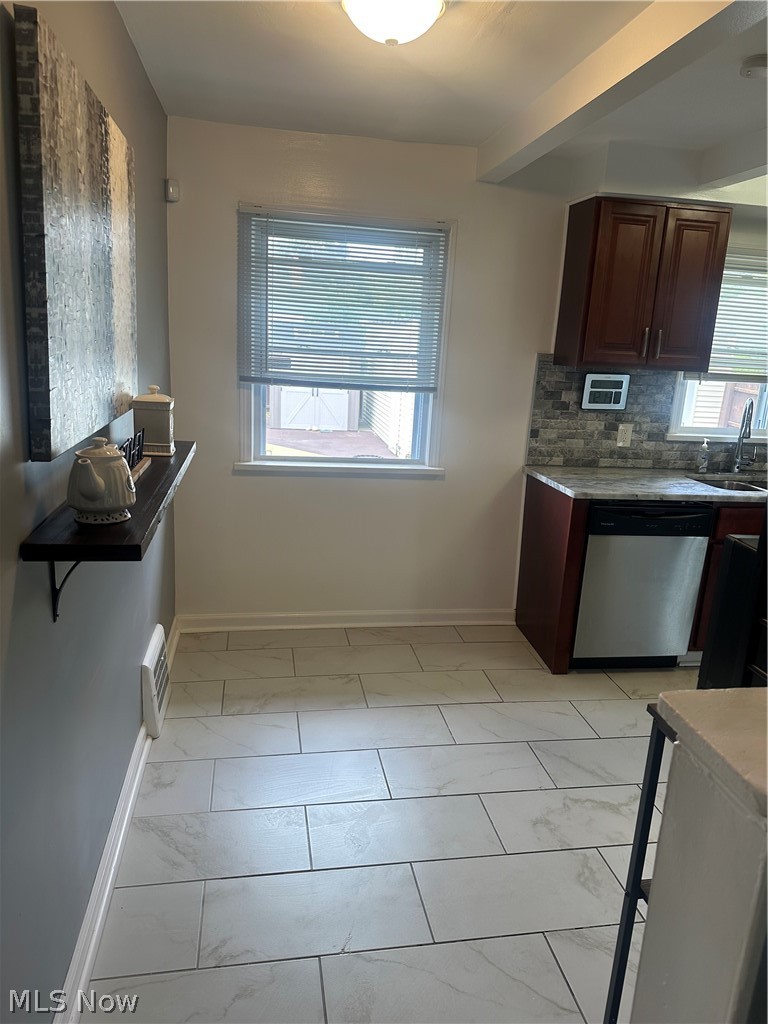 3788 Jo Ann Drive Cleveland OH 44122
