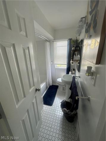 3788 Jo Ann Drive Cleveland OH 44122