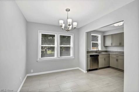 5136 Bridgewater Road Lyndhurst OH 44124