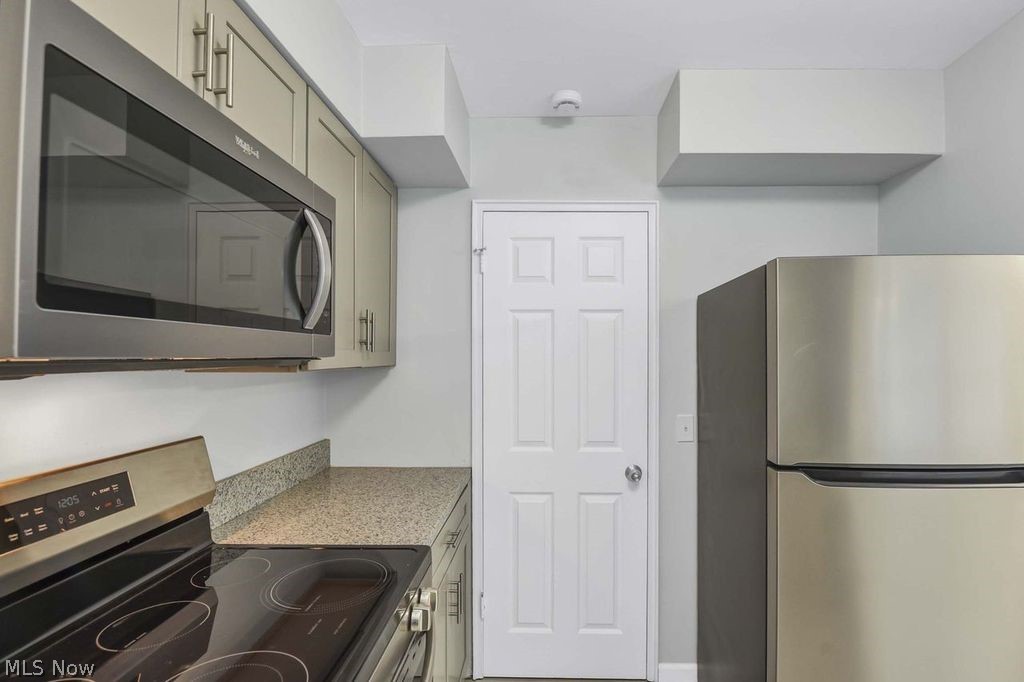 5136 Bridgewater Road Lyndhurst OH 44124