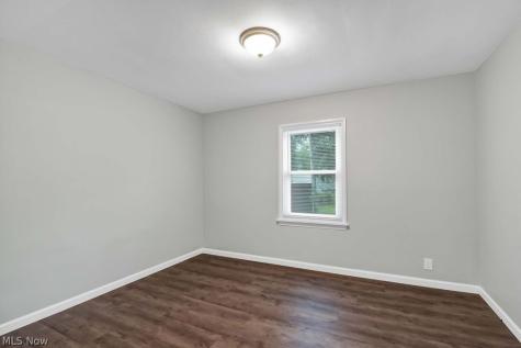 5136 Bridgewater Road Lyndhurst OH 44124