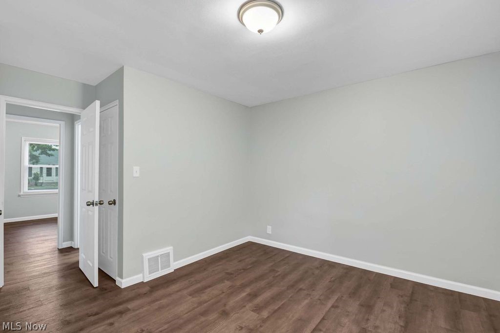 5136 Bridgewater Road Lyndhurst OH 44124