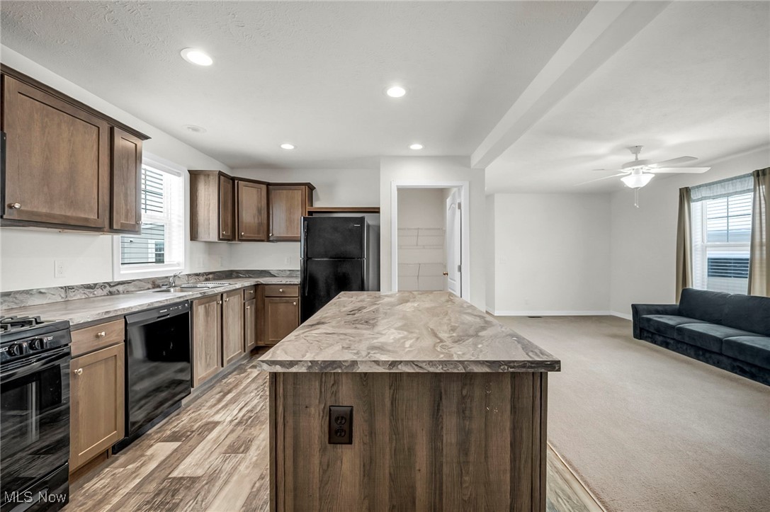 348 Robin Drive Elyria OH 44035